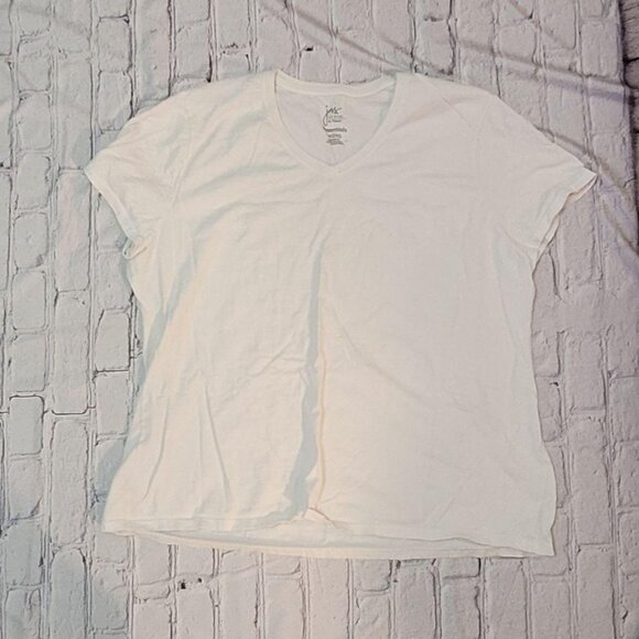 Just My Size Tops - Just My Size Hanes 2X Women's White T-Shirt